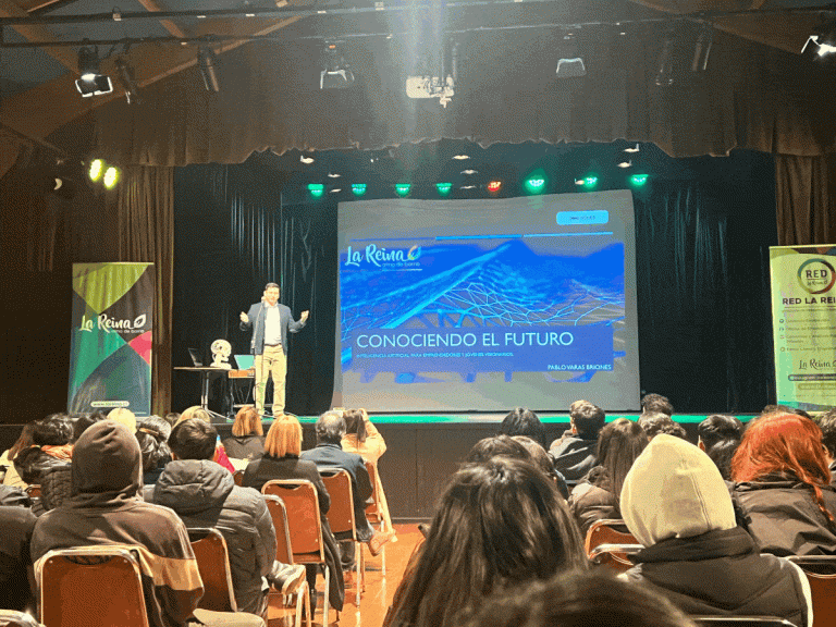 Estudiante Pablo Varas expuso en el Seminario de IA en La Reina